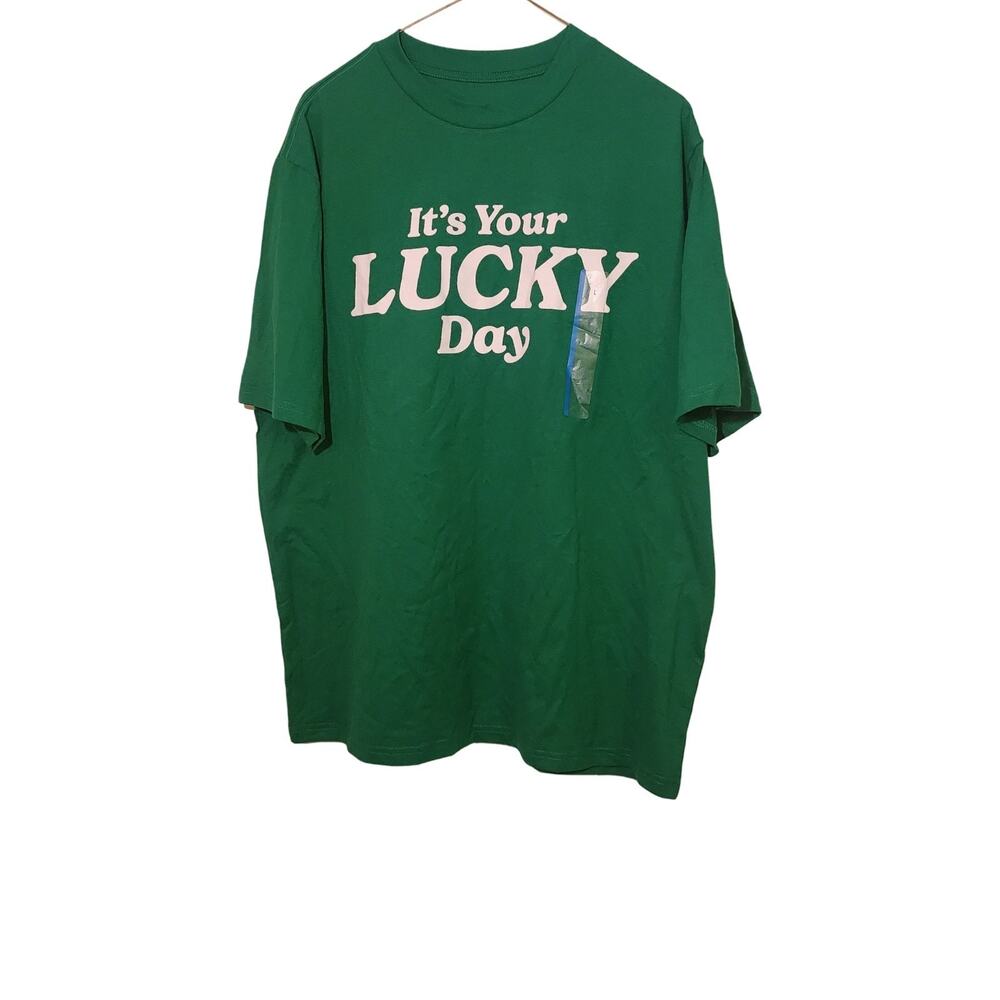 Green Short Sleeve Lucky Day Mens Size L T-Shirt